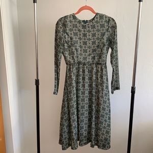 XS Love Sadie Boho Style Green Long Sleeve Midi-Dress